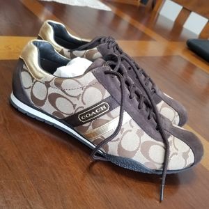 BRAND NEW Coach Katelyn Signature Sneakers